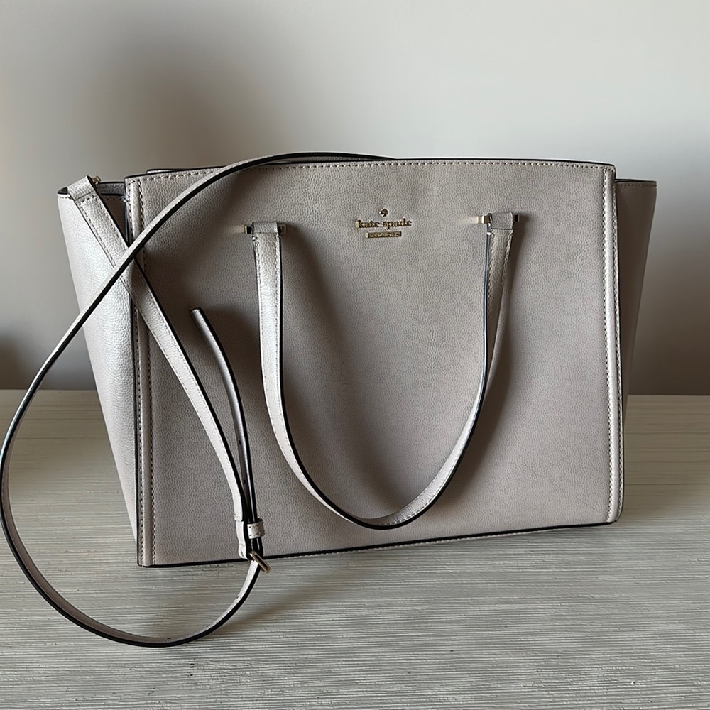 Kate Spade Tan work briefcase bag - like new!